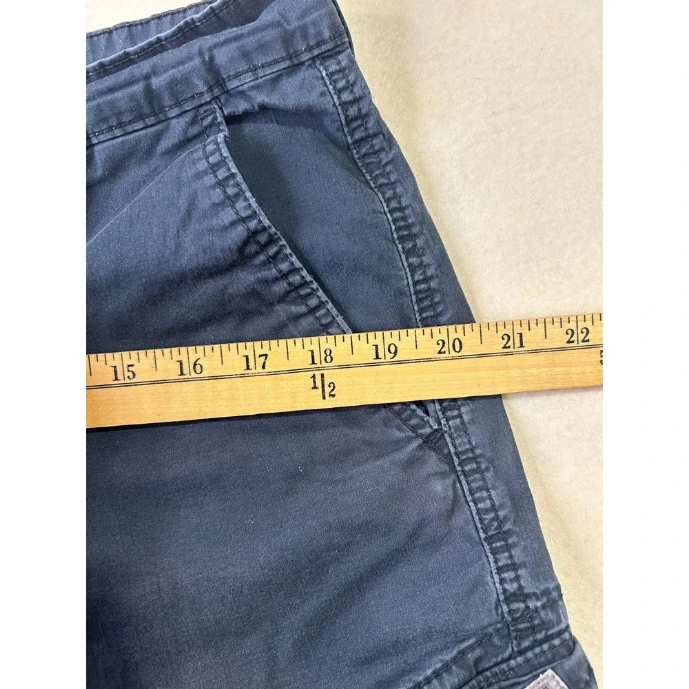 Unionbay Mens Cargo Shorts Navy Blue Size 36 Stretch Cotton Utility Pockets